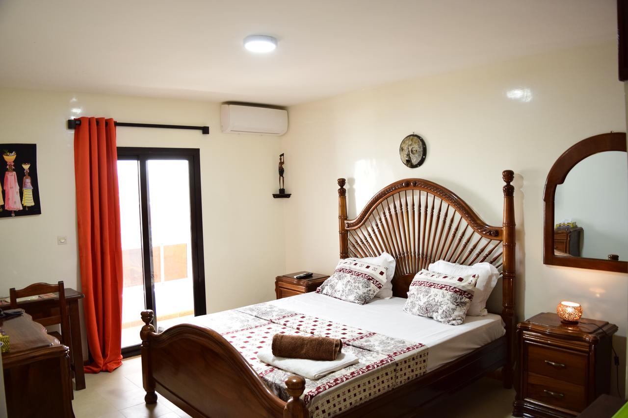 Kakatar Family Residence , Yoff Dakar Luaran gambar