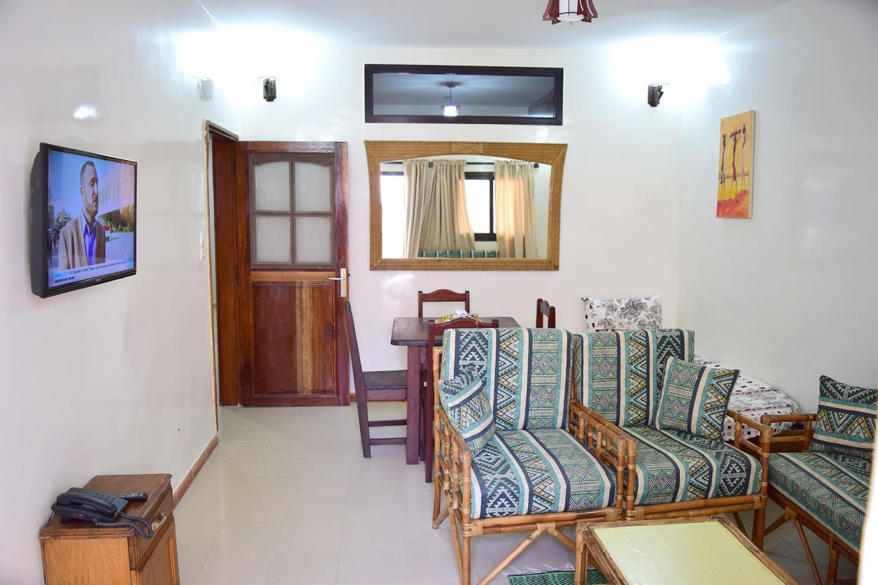 Kakatar Family Residence , Yoff Dakar Luaran gambar